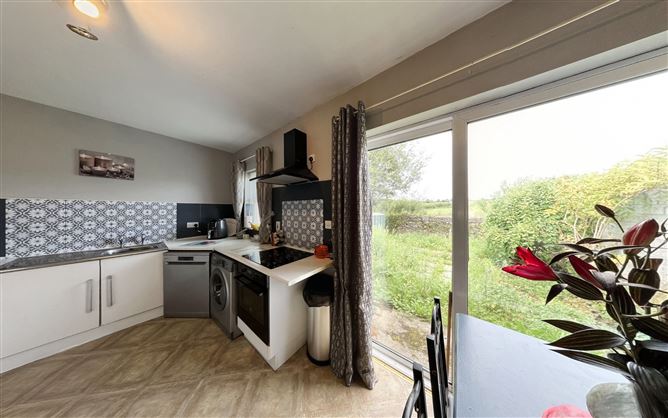 3 Rockfield School, Faha, Killarney, Kerry