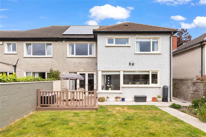 Photo 19 of 21 — 33 Avondale Lawn, Blackrock, County Dublin
