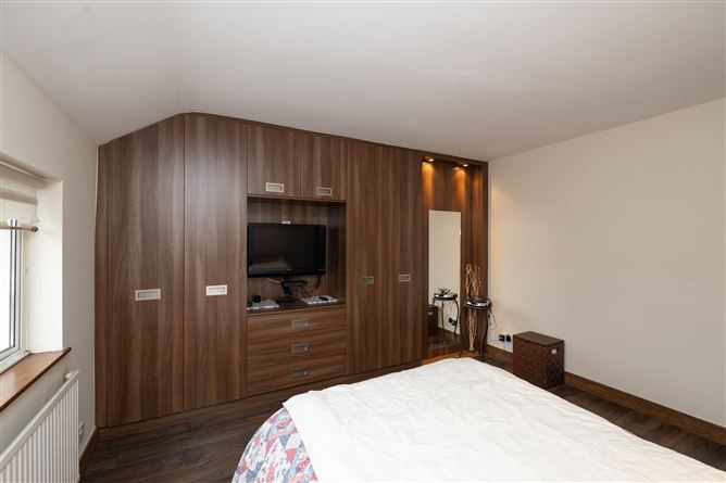 Photo 15 of 24 — 110 Mourne Road, Drimnagh, Dublin 12
