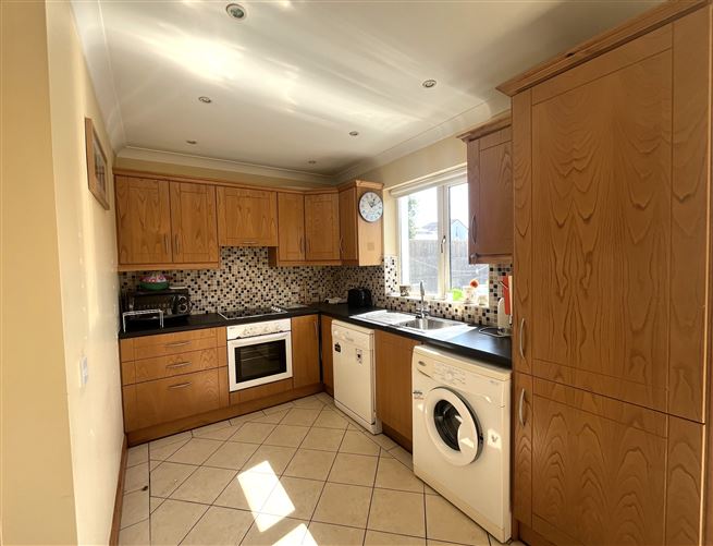 17 Manor Quarter, Knock, Mayo