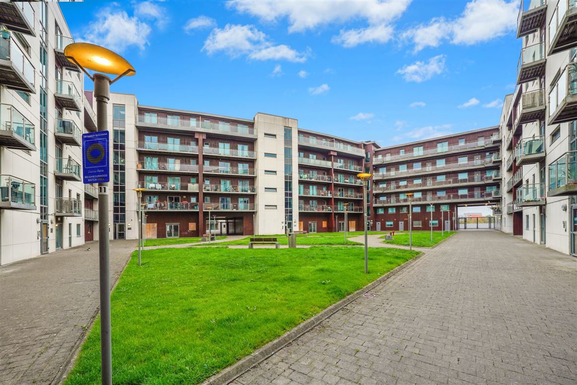 62 The Academy Building, Parkwest, Dublin 12