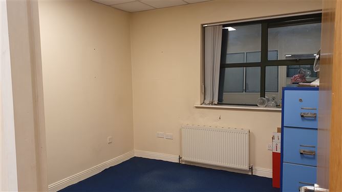 Unit B6 Centrepoint Business Park, Oak Road, Naas Road, Dublin 12