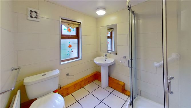 12 Wolfe Tone Square West, Bray, Co. Wicklow