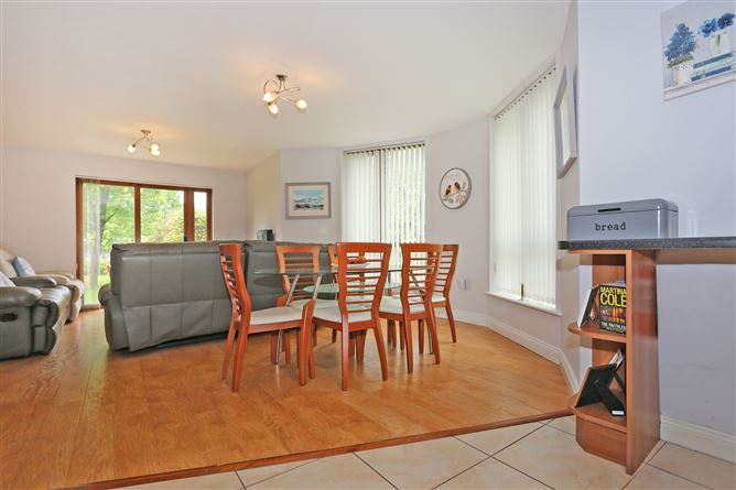 3 Bloomfield, Annacotty, Limerick
