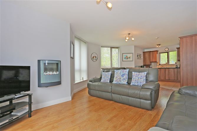 3 Bloomfield, Annacotty, Limerick