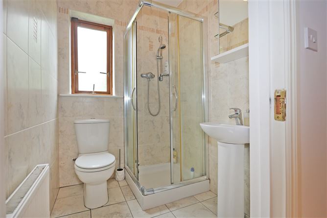 3 Bloomfield, Annacotty, Limerick