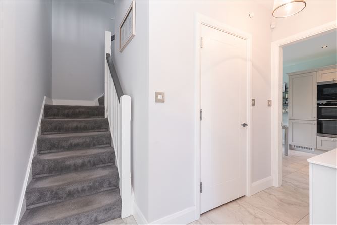51 Bishops Gate, Kilternan, Dublin 18
