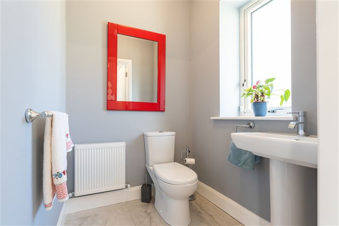 51 Bishops Gate, Kilternan, Dublin 18