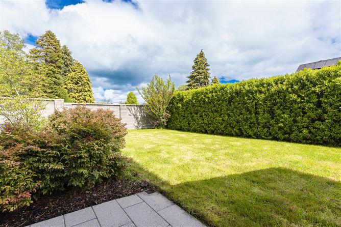 51 Bishops Gate, Kilternan, Dublin 18