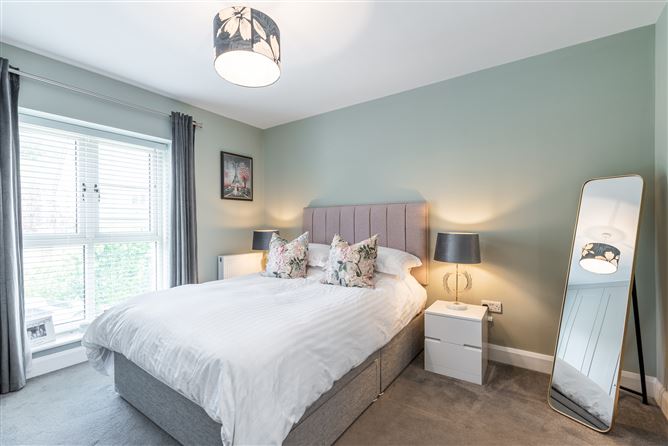 51 Bishops Gate, Kilternan, Dublin 18