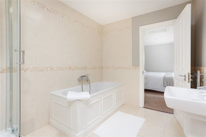 21 Leinster Wood, Carton Demesne, Maynooth, Kildare