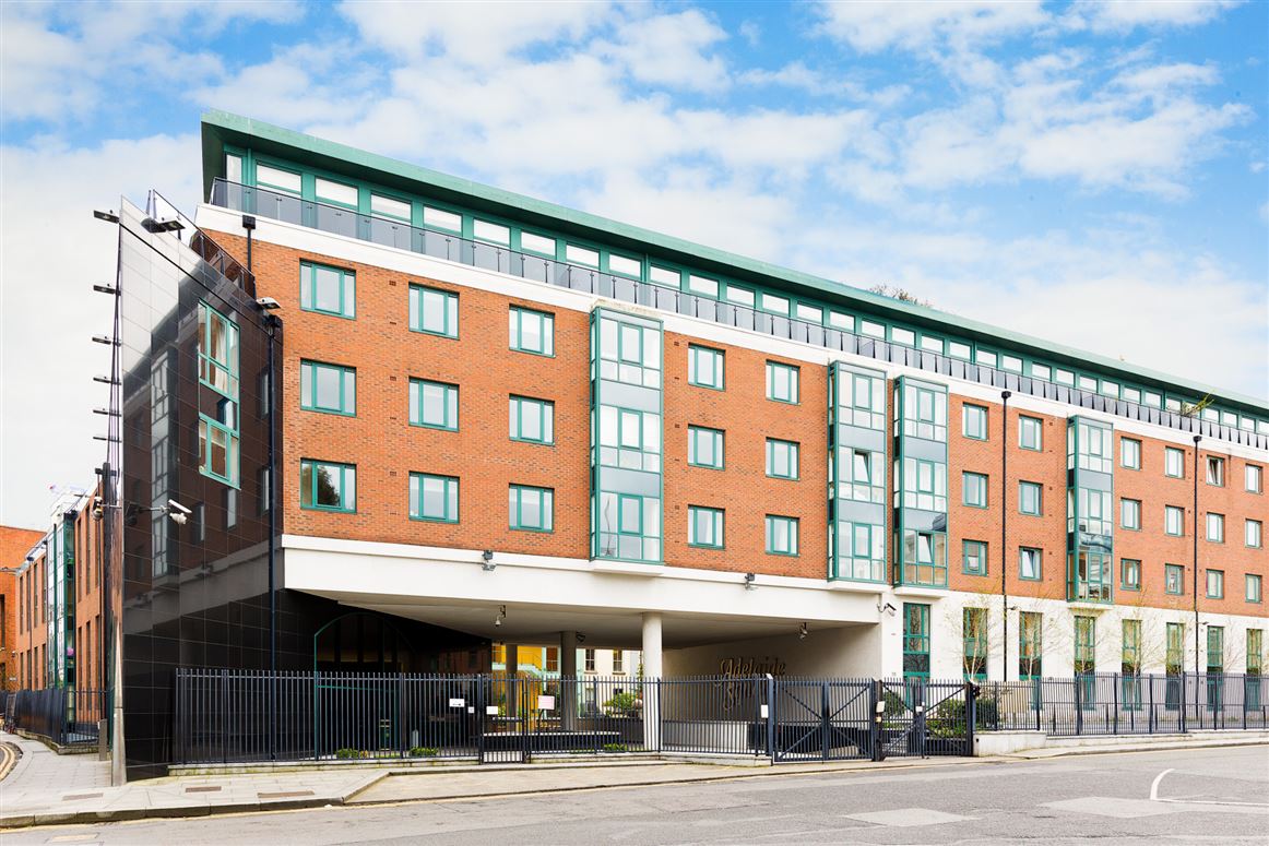 12 Adelaide Square, Whitefriar Street, Dublin 8
