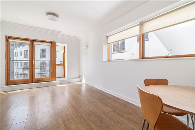 43 Beresford House, Custom House Square, IFSC, Dublin 1