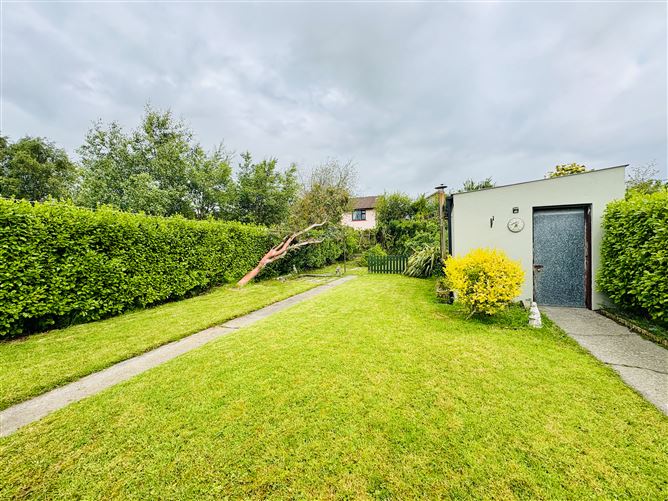 12 Monalee, Monavalley, Tralee, Kerry