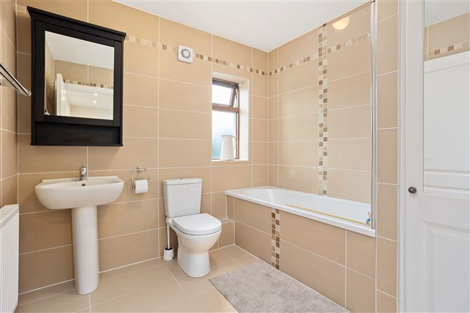 5 The Rise, Moyglare Hall, Maynooth, Kildare