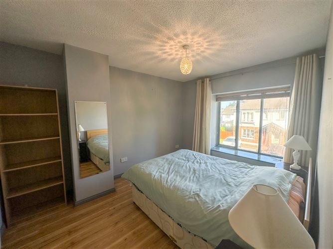 7 New Avenue Wood, Rahoon Road, Galway