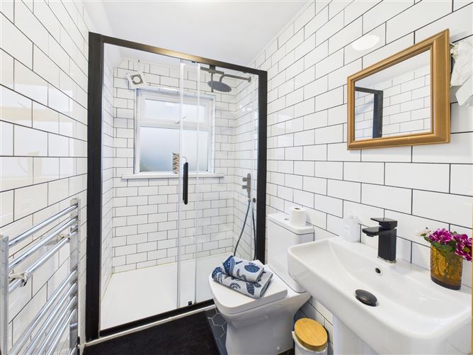 340 St Johns Park, Waterford