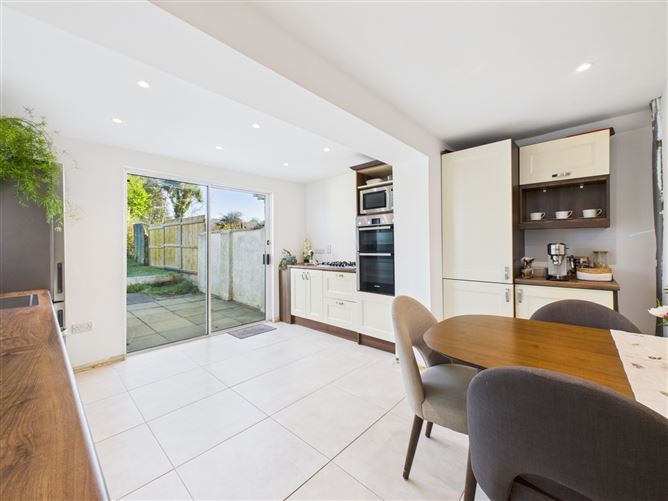 340 St Johns Park, Waterford