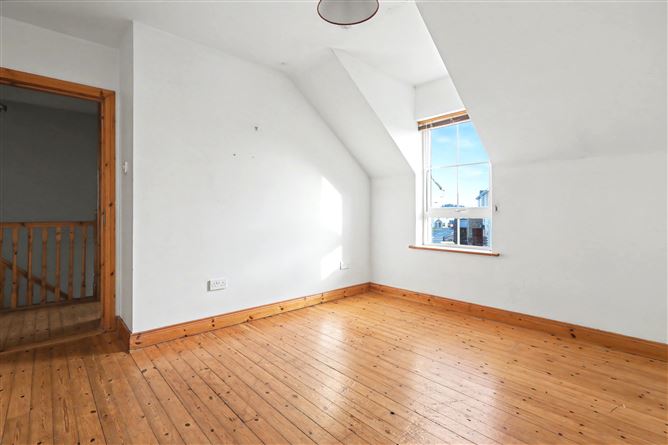 7 Sea View, Tullaghan, Leitrim