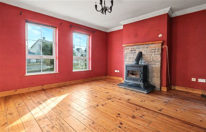 7 Sea View, Tullaghan, Leitrim