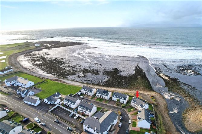 7 Sea View, Tullaghan, Leitrim