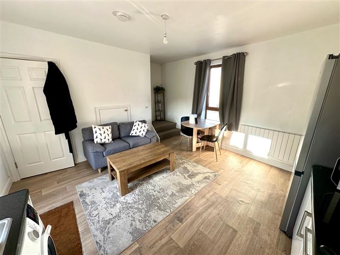 Yellow House & Mill House, Bunnanaddan, Ballymote, Co. Sligo