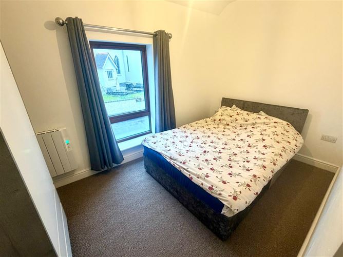 Yellow House & Mill House, Bunnanaddan, Ballymote, Co. Sligo