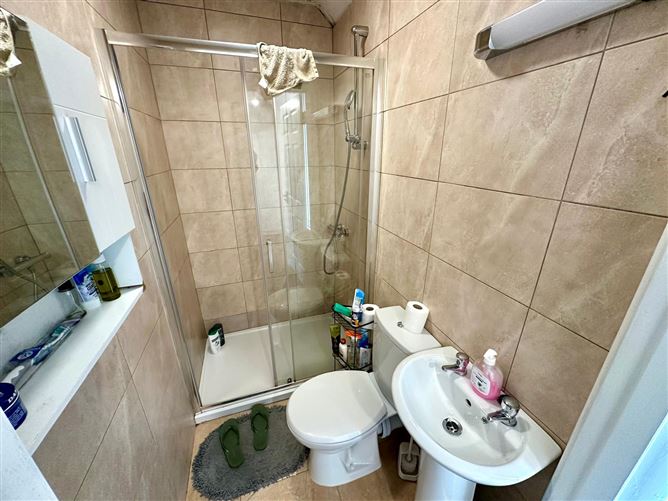 Yellow House & Mill House, Bunnanaddan, Ballymote, Co. Sligo