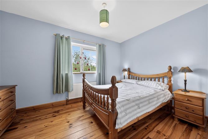 Photo 12 of 27 — 41 The Hawthorns, Killala Road, Ballina, Co. Mayo