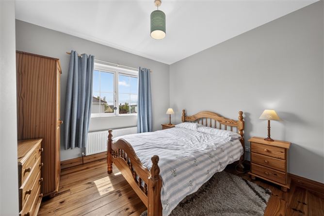 Photo 18 of 27 — 41 The Hawthorns, Killala Road, Ballina, Co. Mayo