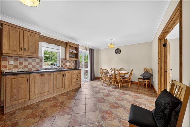 Photo 11 of 27 — 41 The Hawthorns, Killala Road, Ballina, Co. Mayo