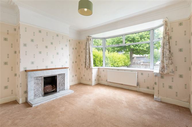 17 Oaklands Drive, Sandymount, Dublin 4