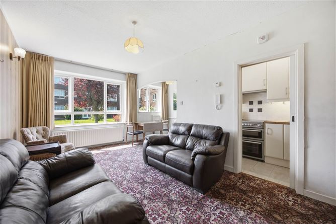 Photo 10 of 19 — 29 Rosevale Apartments, Howth Road, Raheny, Dublin 5