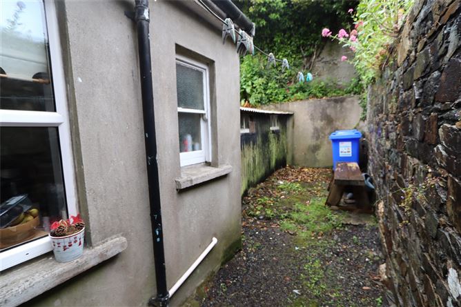 19 John Street, Enniscorthy, Co. Wexford.