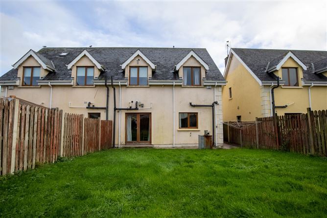 26 Castle Manor, Ferns, Wexford