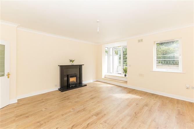 64 Summerseat Court, Clonee, Dublin 15