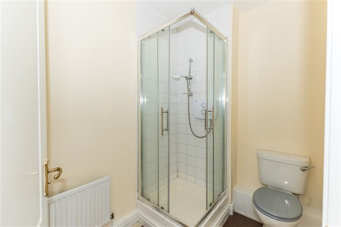 64 Summerseat Court, Clonee, Dublin 15