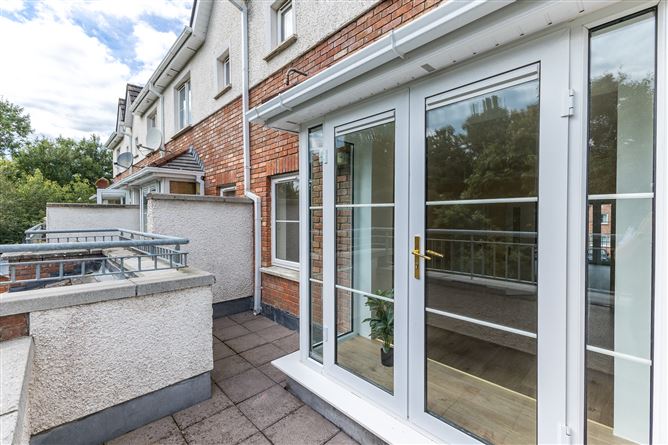 64 Summerseat Court, Clonee, Dublin 15