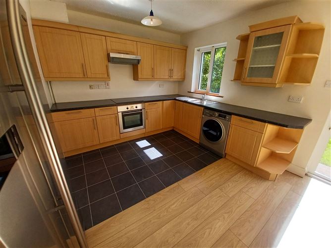 99 The Cloisters, Ballincollig, Cork