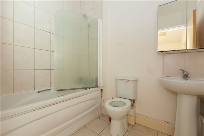 17 Parkview Grove, Finglas, Dublin 11