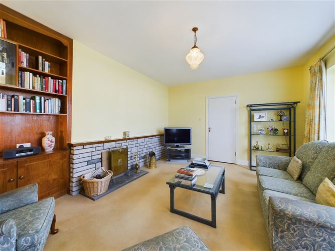 Lissadell, 21 Ashfield Park, Gort Road, Ennis, Co. Clare.