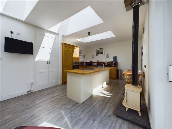 Lissadell, 21 Ashfield Park, Gort Road, Ennis, Co. Clare.