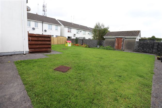 37 Cregg View, Oughterard, County Galway