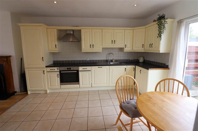 37 Cregg View, Oughterard, County Galway