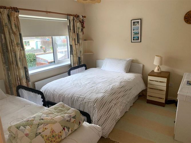 No. 2 Shangort Park, Shangort, Knocknacarra, Galway City