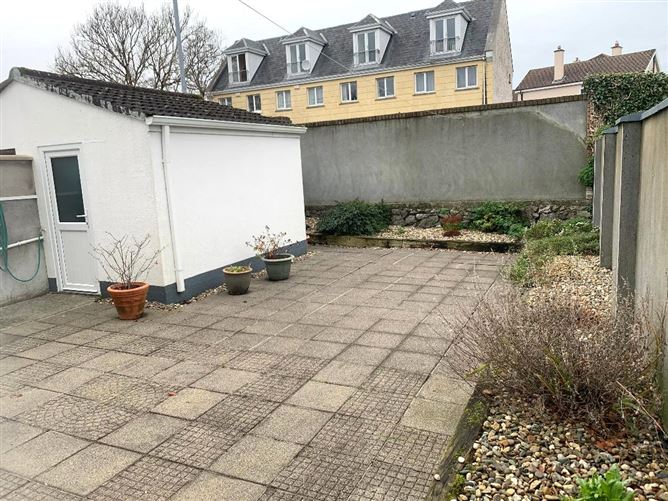 No. 2 Shangort Park, Shangort, Knocknacarra, Galway City
