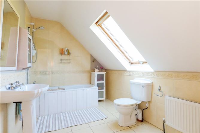 2 Addragool, Clooniffe, Moycullen, Co. Galway