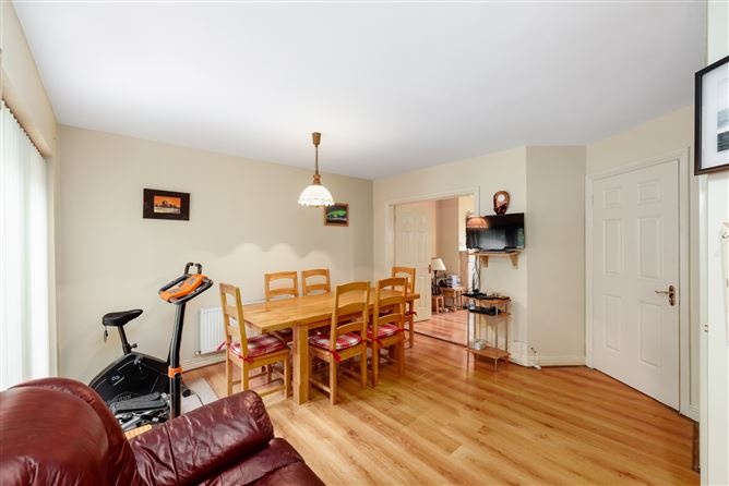 45 The Avenue, Newtown Manor, Kill, Co. Kildare