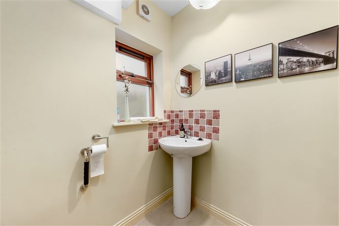 45 The Avenue, Newtown Manor, Kill, Co. Kildare