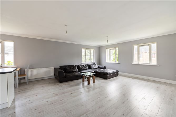8 Bishops Orchard, , Tyrrelstown, Dublin 15